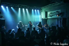 2025-11-23-Kraehenfeld-@-Kulturrampe-DSC03426