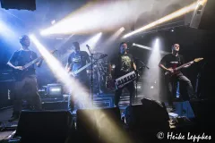 2024-10-02-Neonyzer-@-Helvete-DSC07013-Verbessert-RR