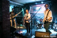 2025-08-16-Shaky-Brothers-@-Backyard-Club-DSC04510