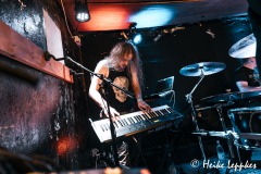 2024-08-17-Slow-Fall-@-Wild-Rover-02180