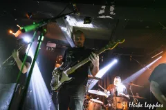 2025-11-08-True-Voodoo-@-Die-Roehre-DSC02225