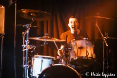 2025-11-08-True-Voodoo-@-Die-Roehre-DSC02277