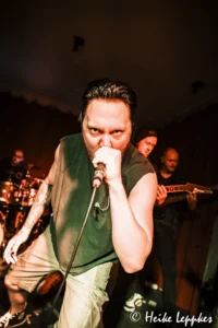 Konzertfoto Crown Of Carcosa Druckluft Oberhausen